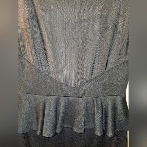 Peplum dress with short  sleeves and sheer bodice - Picture 11 of 11